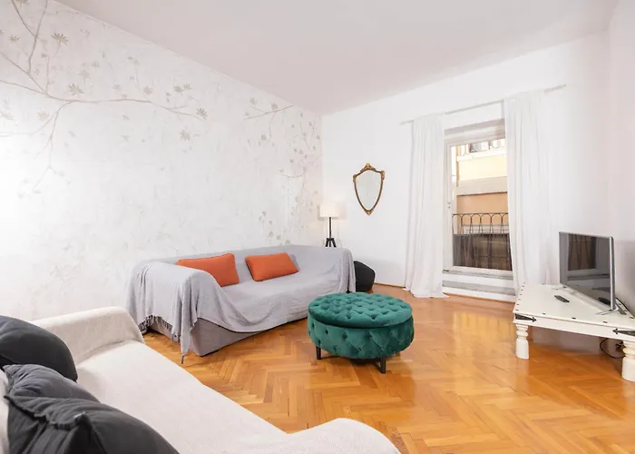 Fontana Di Trevi Modern Apartment Rome