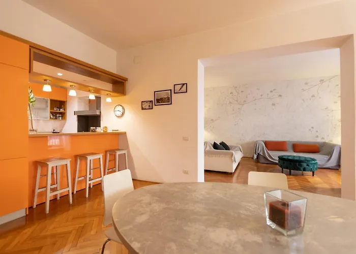 Apartment Fontana Di Trevi Modern Rome